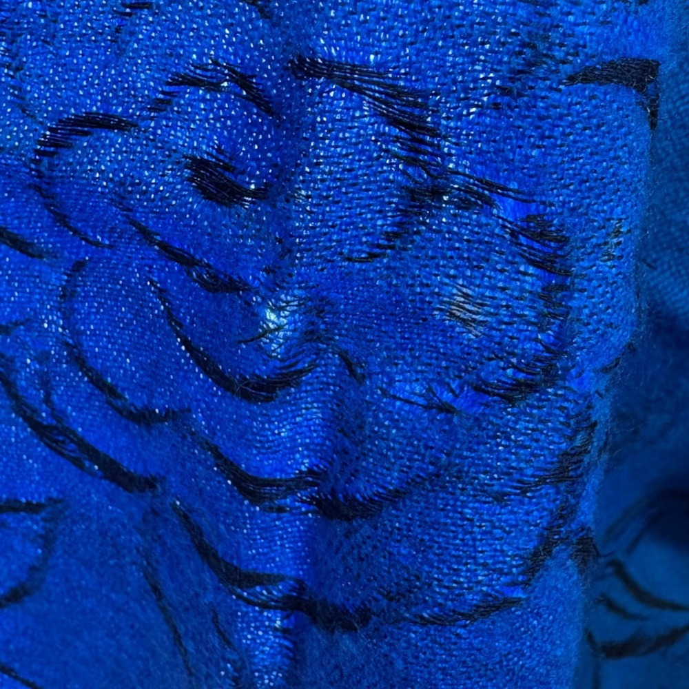 Vintage Christian Dior Echarpes 100% Merino Wool‎ Blue Rose Scarf West Germany - Picture 6 of 15